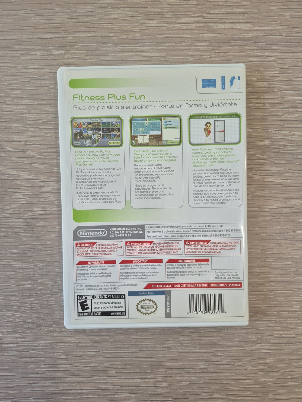 Nintendo Wii Fit Plus & Wii Sports Resort Game Bundle - Picture 2 of 6